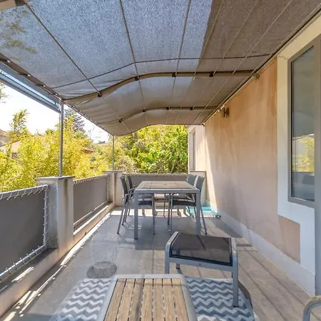 Loft Jasmin L Terrace & Space L Shellter Lejlighed