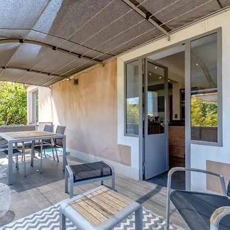 Appartement Loft Jasmin L Terrace & Space L Shellter Saint-Tropez